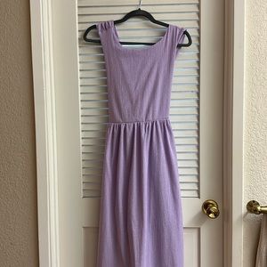 Kaileigh brand Amanda Criss Cross back midi dress